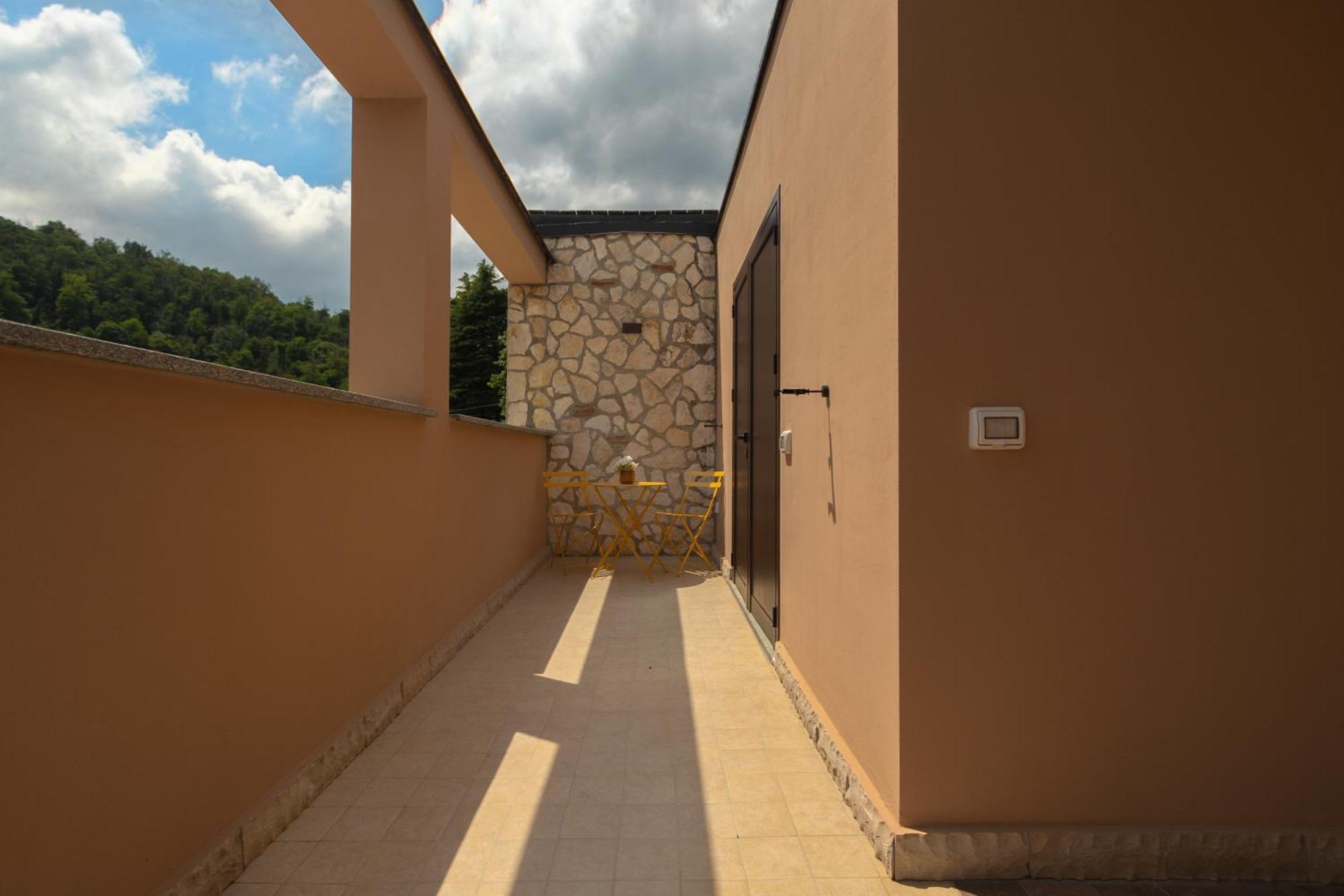 Luce Boutique Hotel Fortunago Exterior foto